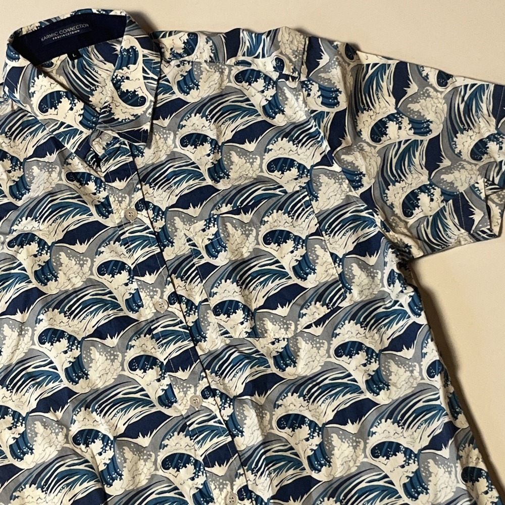Karmic Connection Provincetown Button Up Shirt Sz L Short Sleeve Ocean Waves Top